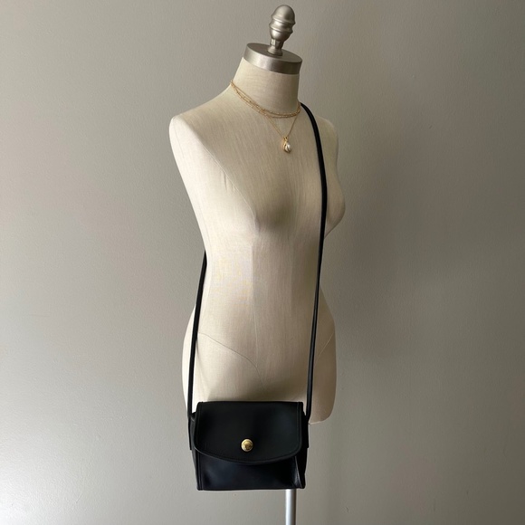 Vintage Coach Style 9892 Chrystie Black Leather Crossbody Bag Made in USA Purse - Picture 8 of 9